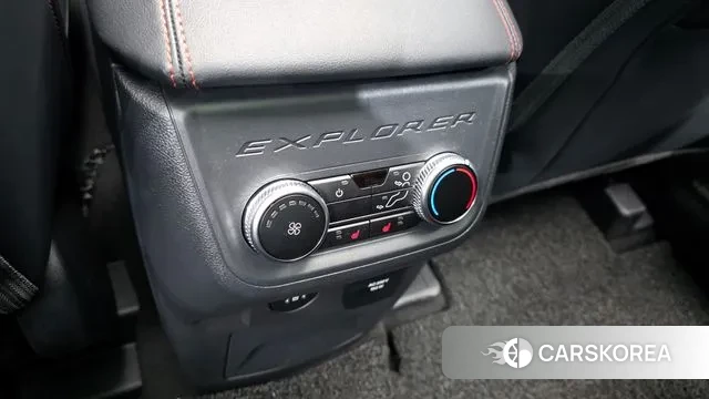 Ford Explorer 6th Generation id 3486939 из Кореи 9