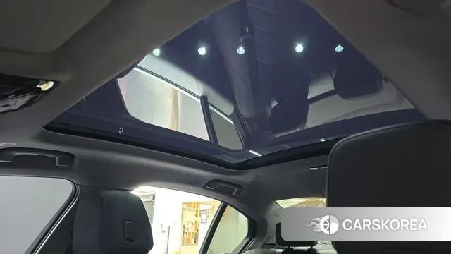 BMW 5 Series (G60) id 3310494 из Кореи 9