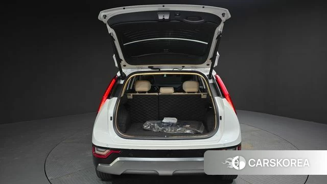 Kia Di Ol Nu Niro id 3923020 из Кореи 9