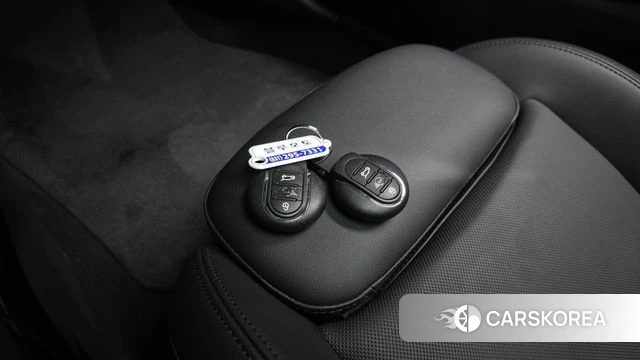 Mini Cooper Clubman id 4302554 из Кореи 9