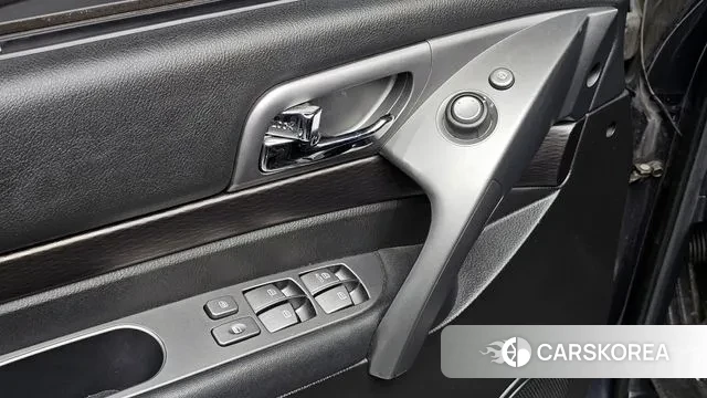 Ssangyong Korando Turismo id 3547614 из Кореи 9