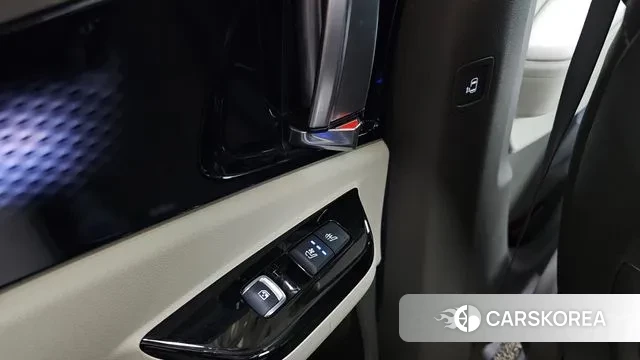 Kia Carnival 4th generation id 3282068 из Кореи 9