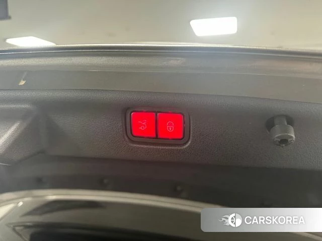 Mercedes-Benz C-Class W206 id 3903810 из Кореи 9