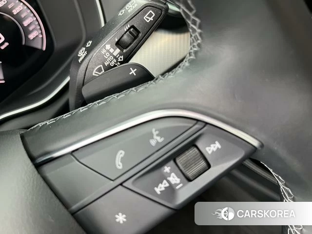 Audi Q5L id 3908148 из Китая 9