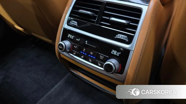 BMW 7 Series (G11) id 3828551 из Кореи 9