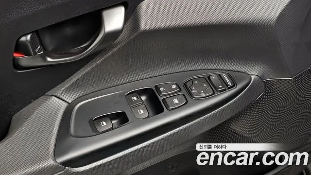 Hyundai Veloster (JS) id 2907098 из Кореи 9