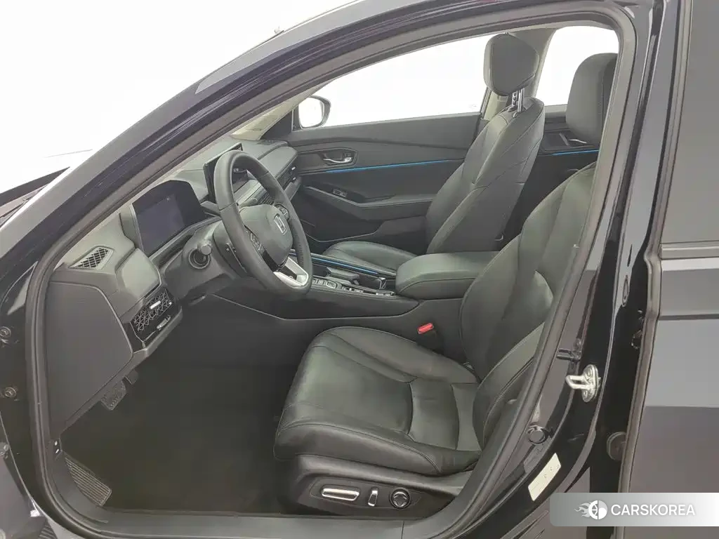 Honda Accord id 4680768 из Китая 9