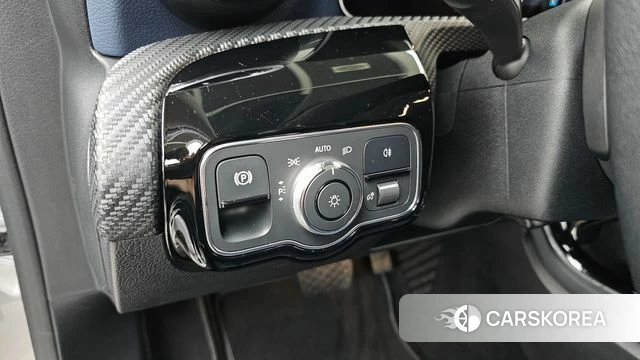 Mercedes-Benz A-Class W177 id 4568254 из Кореи 9