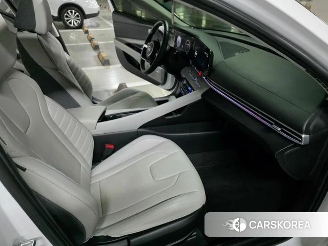 Hyundai Avante Hybrid (CN7) id 4187136 из Кореи 9