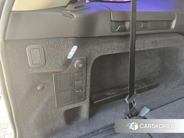 Land Rover Discovery 5 id 3517216 из Кореи 9