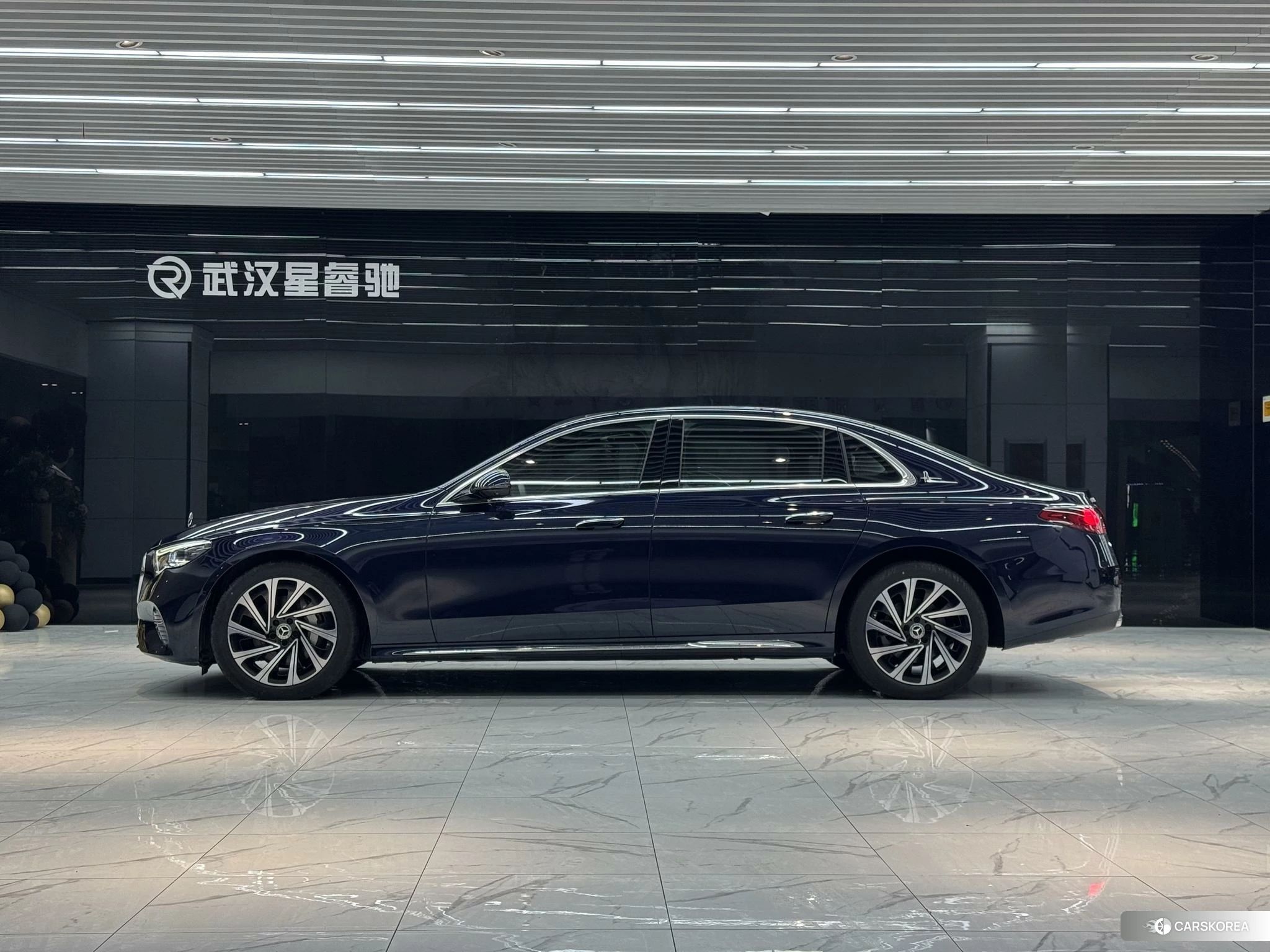 Mercedes-Benz E-Class id 4461623 из Китая 9