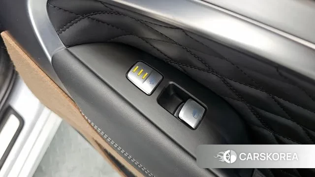 Genesis G70 id 3766505 из Кореи 9