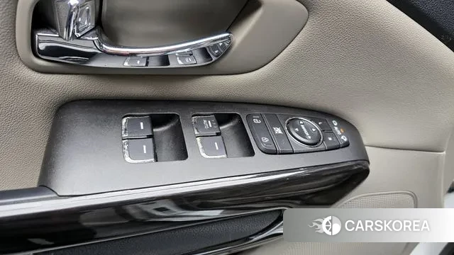 Kia The New Carnival id 3557673 из Кореи 9