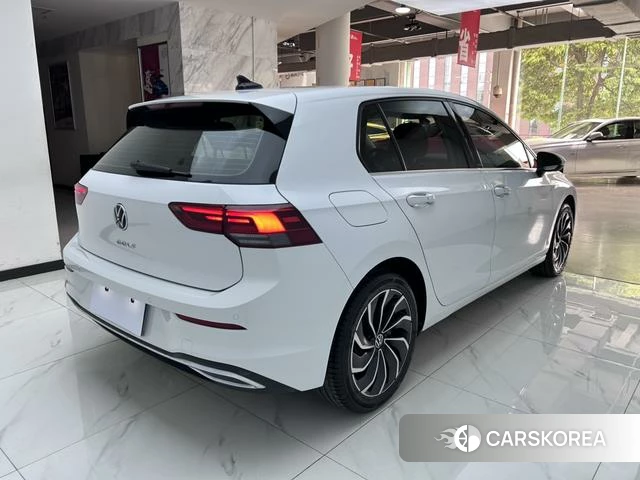 Volkswagen Golf id 4278106 из Китая 9