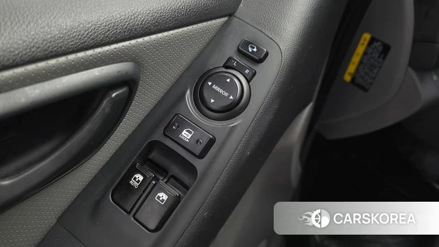 Hyundai The New Grand Starex id 4563360 из Кореи 9