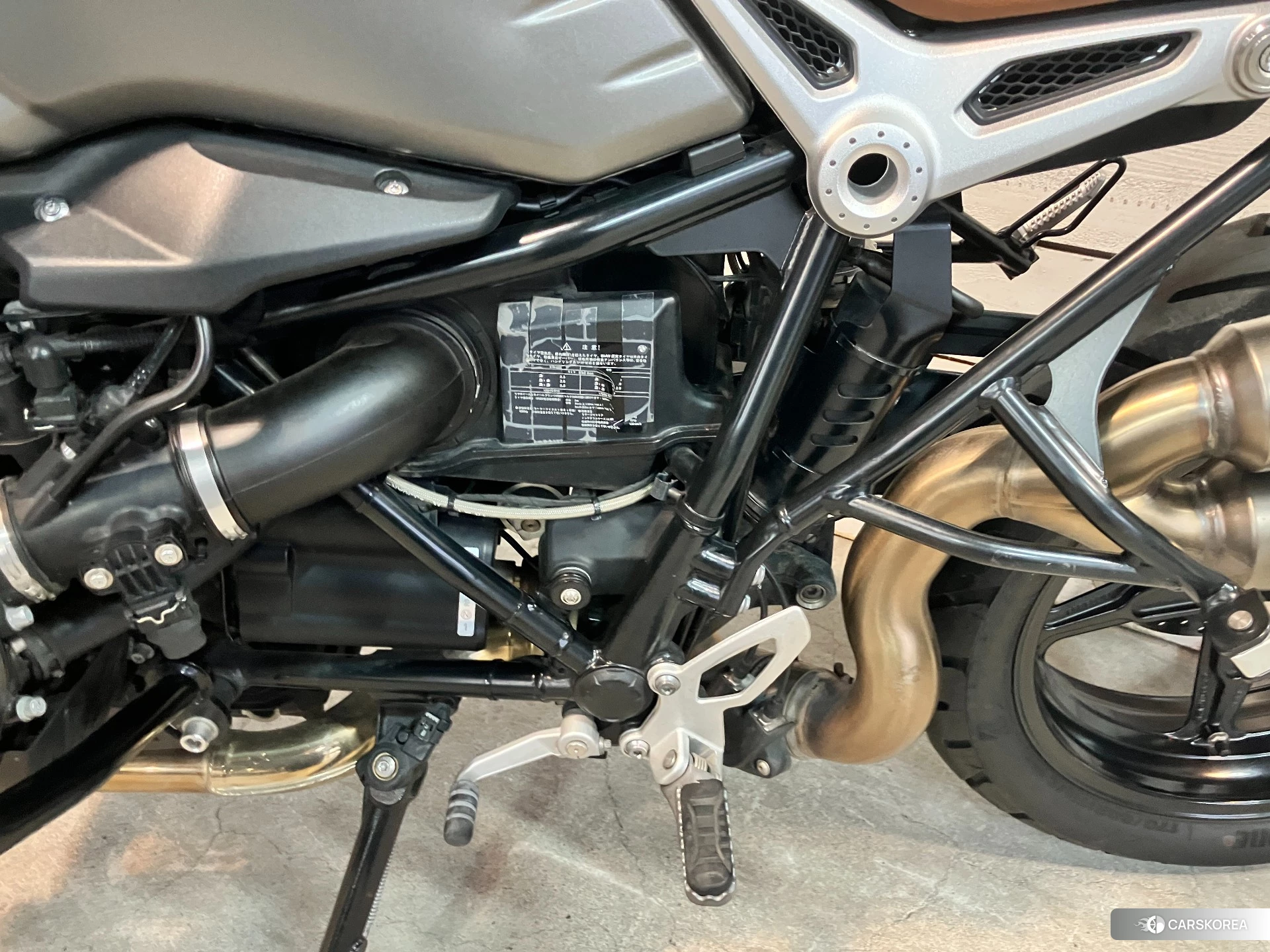 Проданный BMW R NINE T SCRAMBLER id 4312711 из Японии, фото 9