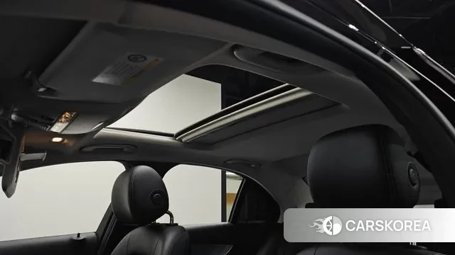 Mercedes-Benz C-Class W205 id 3568683 из Кореи 9