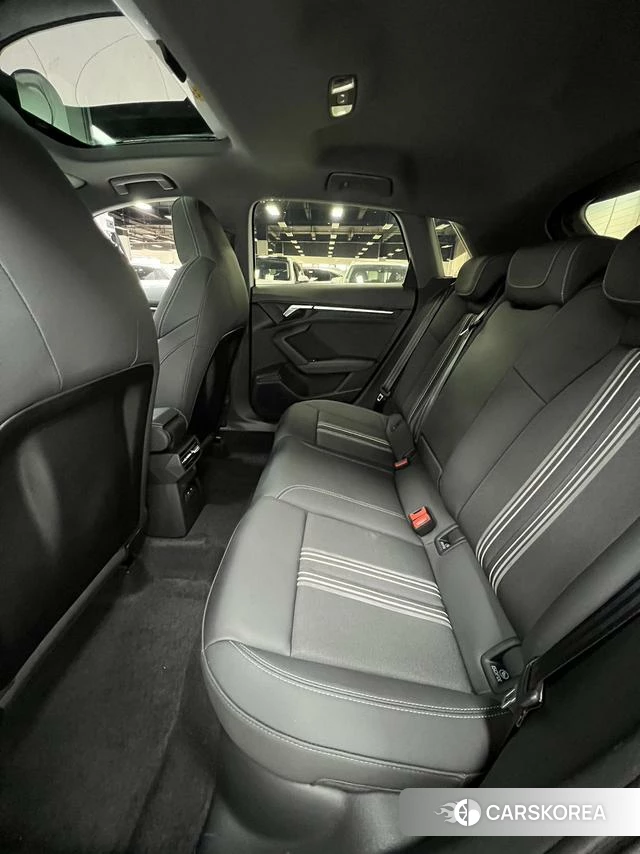 Audi A3 id 4263304 из Китая 9