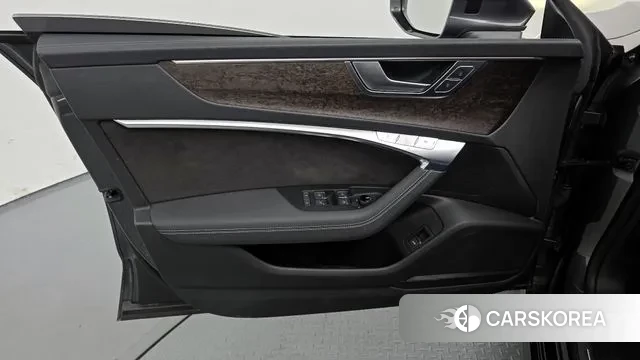 Audi A7 (4K) id 3054650 из Кореи 9