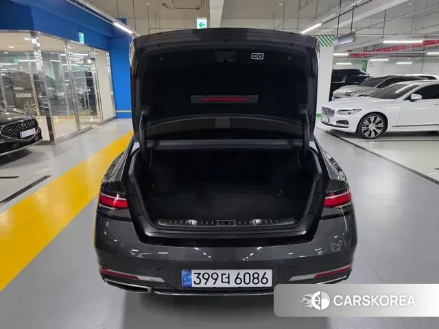 Genesis G90 (RS4) id 3452827 из Кореи 9