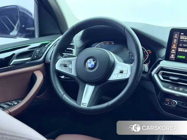 BMW X3 id 4313820 из Китая 9