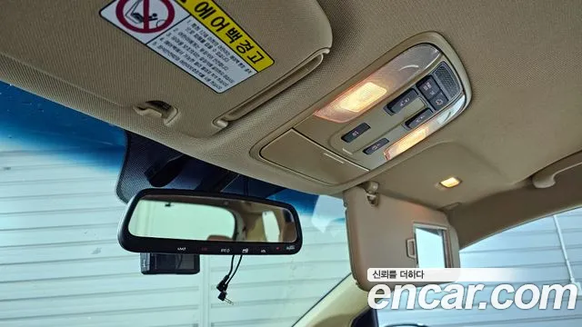 Kia The New Carnival id 2396936 из Кореи 9