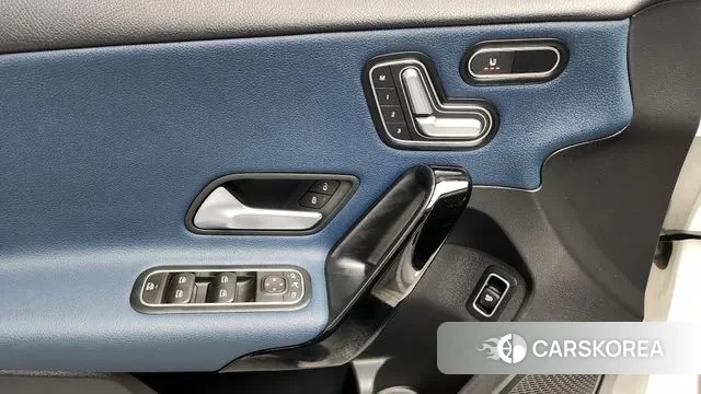 Mercedes-Benz A-Class W177 id 3402345 из Кореи 9