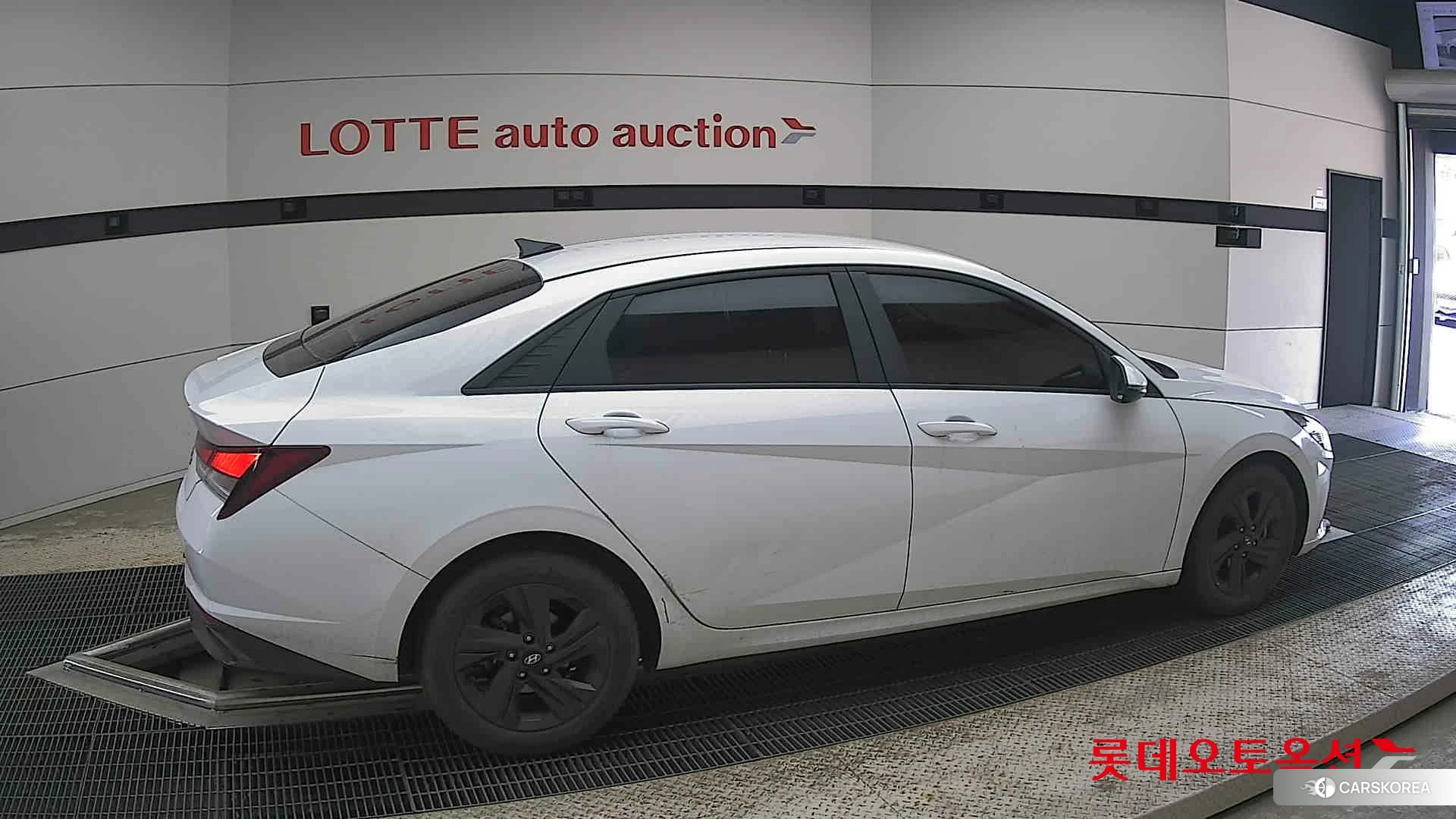 Hyundai Avante id 4289457 из Кореи 9