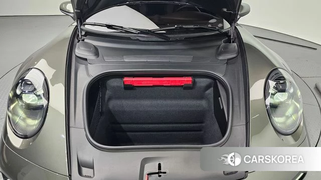 Porsche 911(992) id 4562641 из Кореи 9