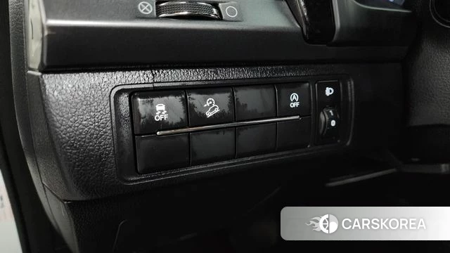 Ssangyong The New Rexton Sports Cannes id 4231226 из Кореи 9