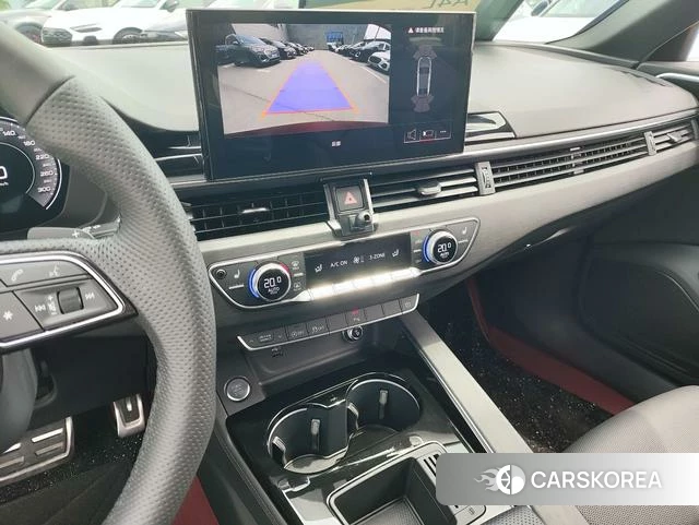 Audi A4L id 4313581 из Китая 9