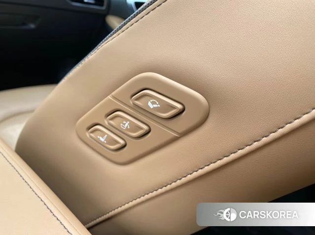 Hyundai Sonata (DN8) id 3924460 из Кореи 9