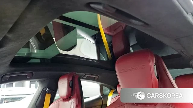 Porsche Taycan id 3630553 из Кореи 9