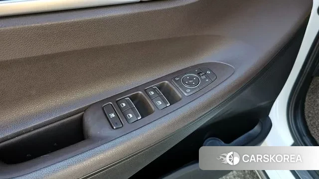 Hyundai Grandeur IG id 3302907 из Кореи 9