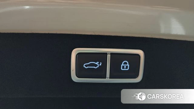 Hyundai Grandeur (GN7) id 4388223 из Кореи 9