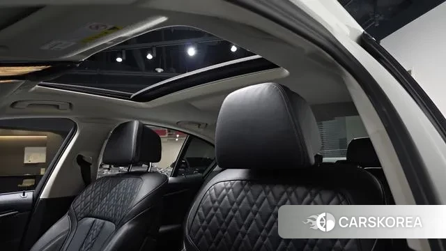 BMW 5 Series (G30) id 3044900 из Кореи 9