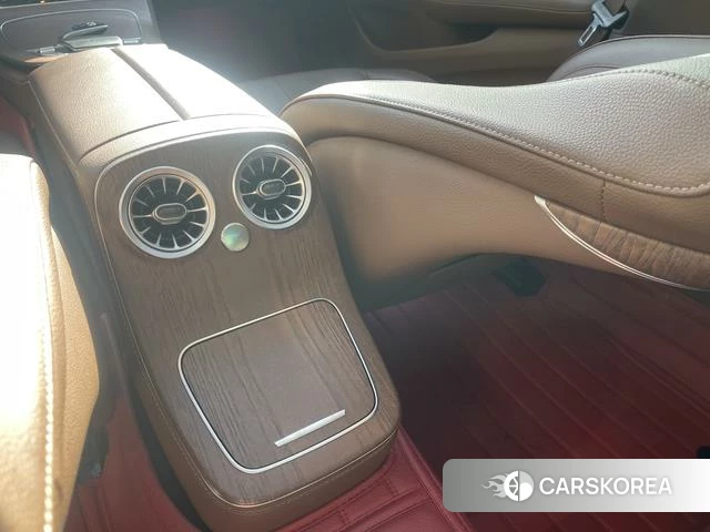 Mercedes-Benz E-class id 4265331 из Китая 9
