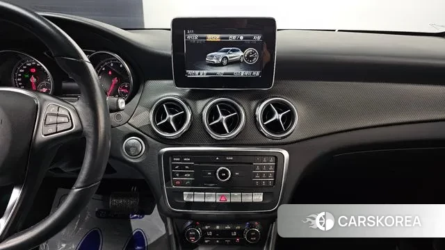 Mercedes-Benz GLA-Class X156 id 3182894 из Кореи 9