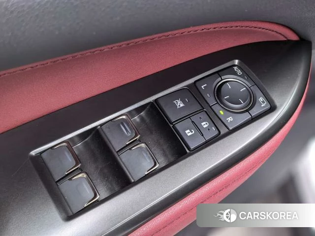 Lexus NX id 4273938 из Китая 9