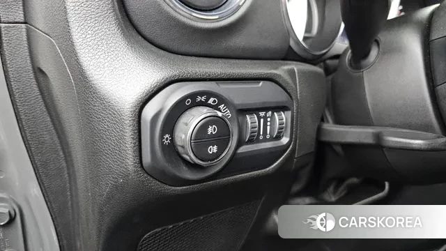 Jeep Wrangler (JL) id 3606314 из Кореи 9