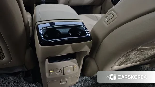 Kia The New Carnival id 3505419 из Кореи 9