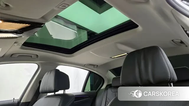 BMW 5 Series (G30) id 3458900 из Кореи 9