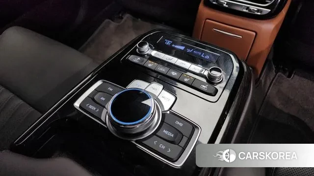 Genesis G90 id 3402540 из Кореи 9