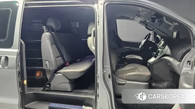 Hyundai The New Grand Starex id 3018333 из Кореи 9