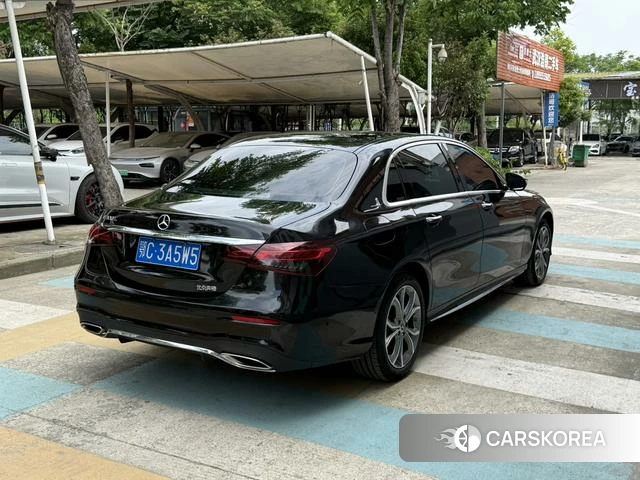 Mercedes-Benz E-class id 4393967 из Китая 9