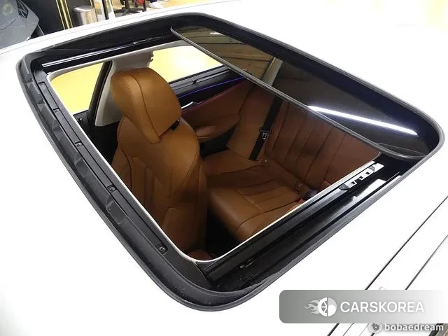 BMW 5 Series (G30) id 3458137 из Кореи 9