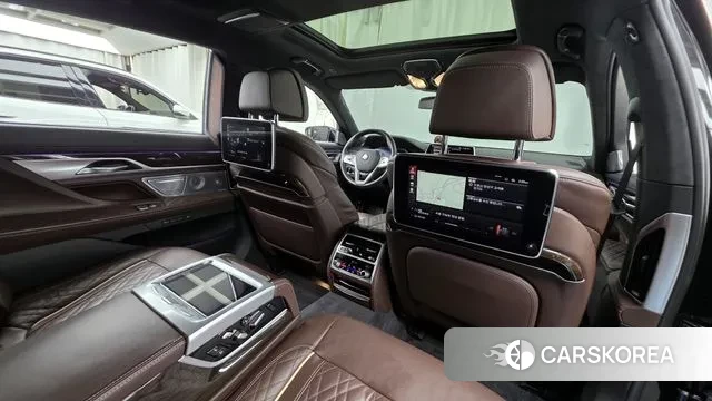 BMW 7 Series (G11) id 2980065 из Кореи 9