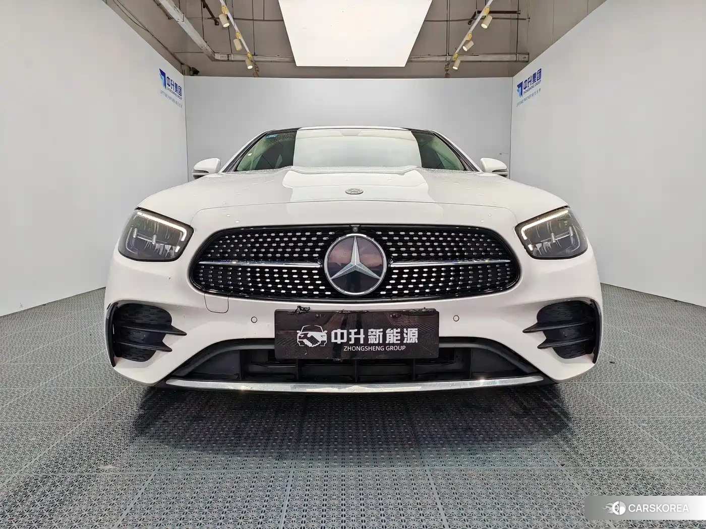 Mercedes-Benz E-Class id 4686207 из Китая 9