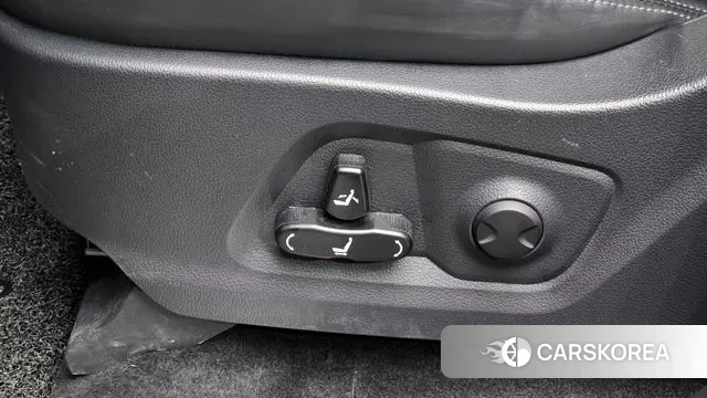 Ssangyong The New Rexton Sports Cannes id 3524181 из Кореи 9