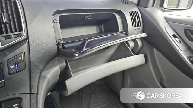 Hyundai The New Grand Starex id 4465676 из Кореи 9